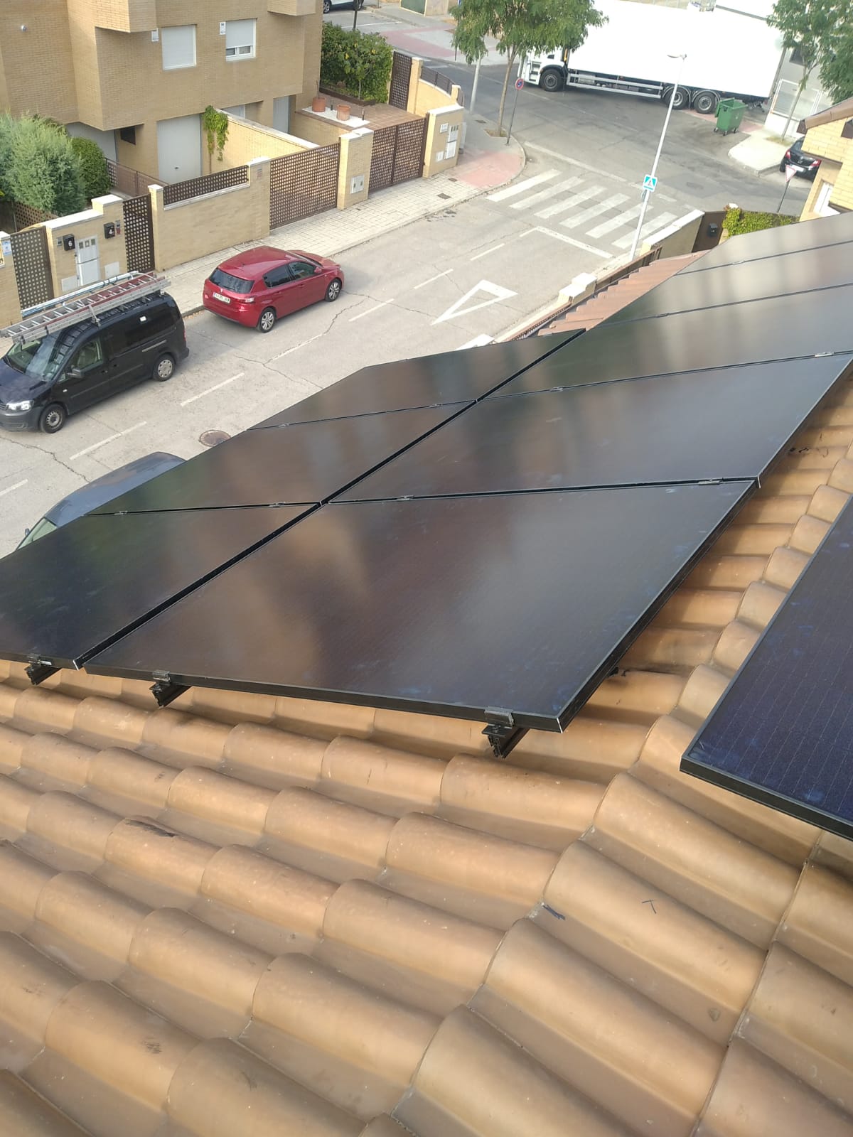 Instalación de Urbi Solar en Villanueva de la Cañada